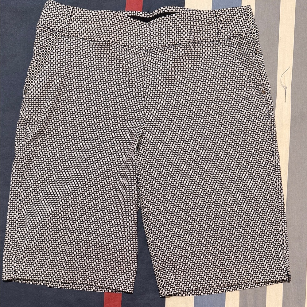 Women's Black and White Geometric Shorts